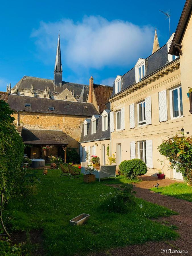 Hotel Les Tourterelles Vendôme Esterno foto